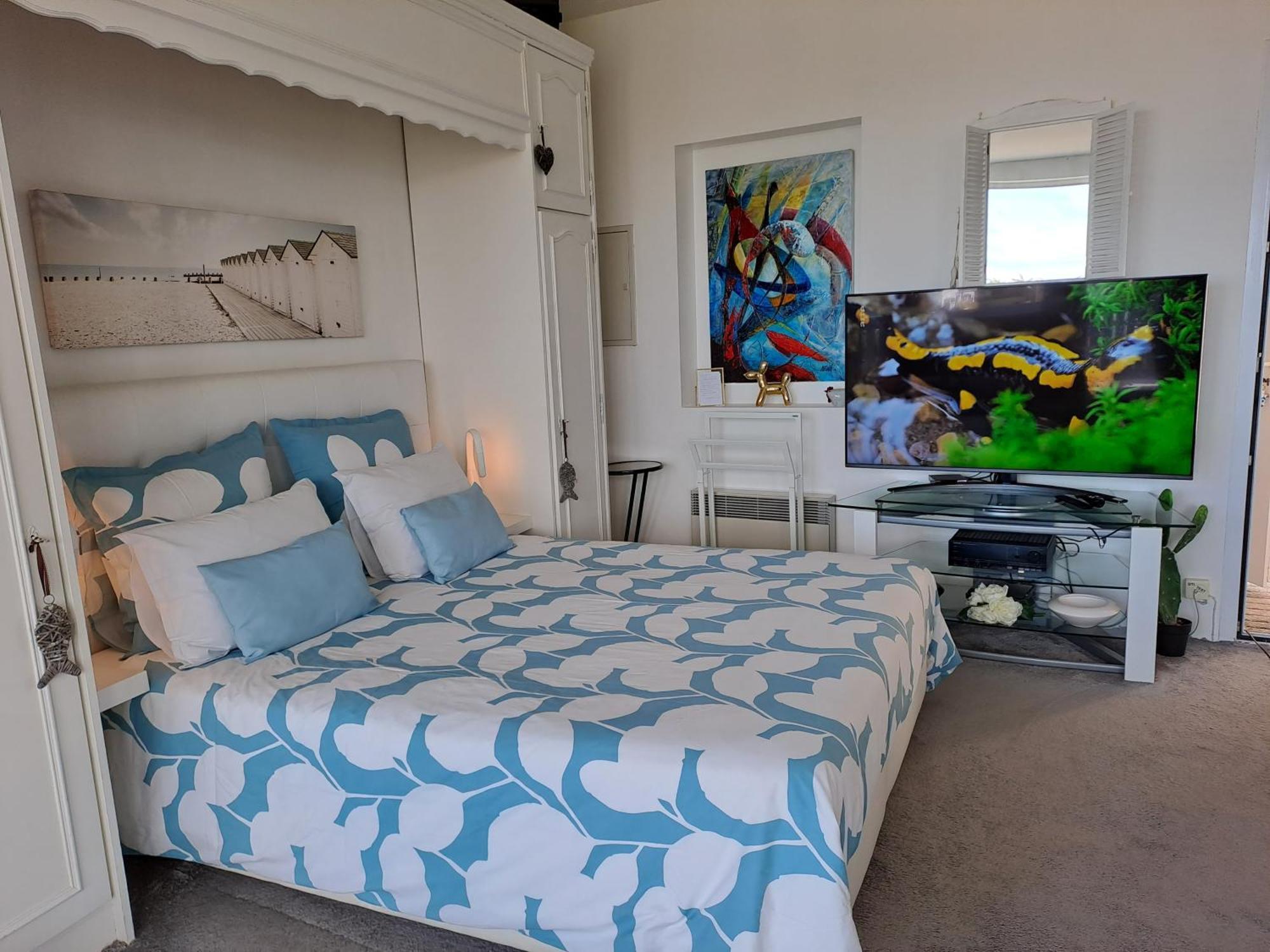 Grand Loft De 60m2 Tres Lumineux Tres Belle Vue Sur Apartment *